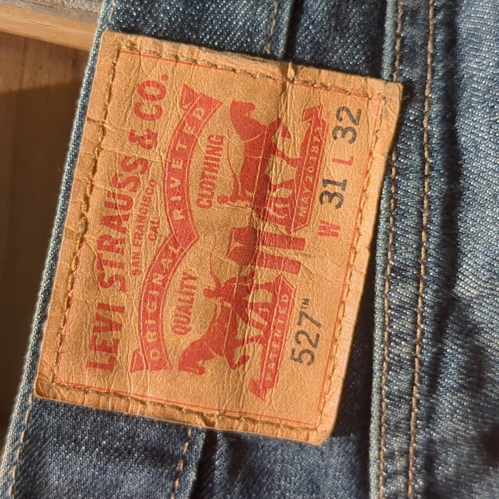 Levi 527 31 W x 30 L denim jeans - Picture 3 of 10